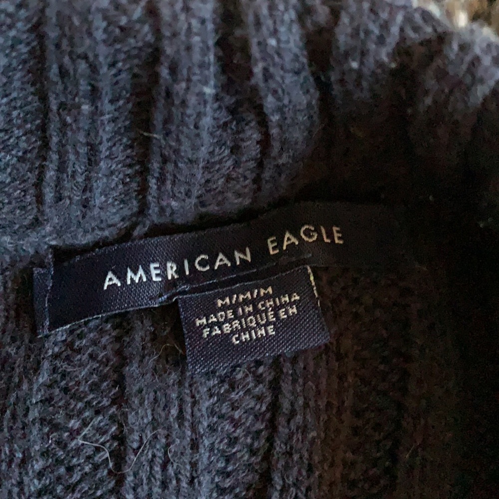 Navy and off white AE long sleeve sweater - Picture 2 of 3